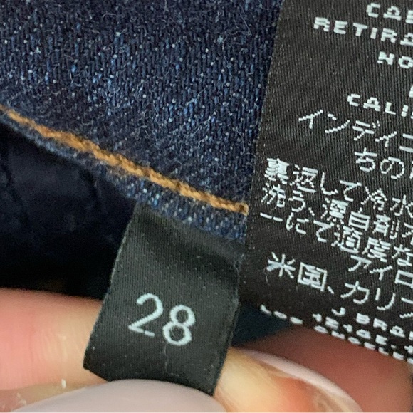 J Brand Skinny Leg Pure Raw Hem Jeans - Picture 9 of 13